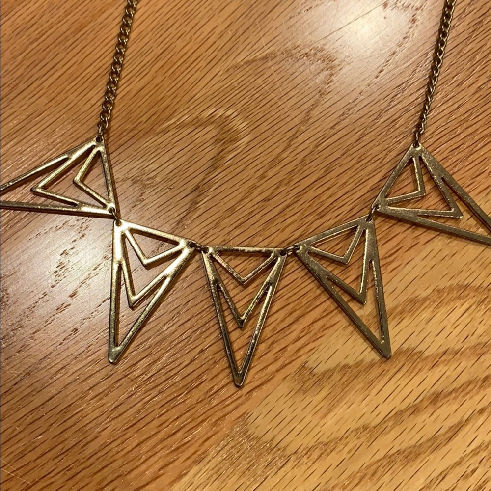 Necklace choker